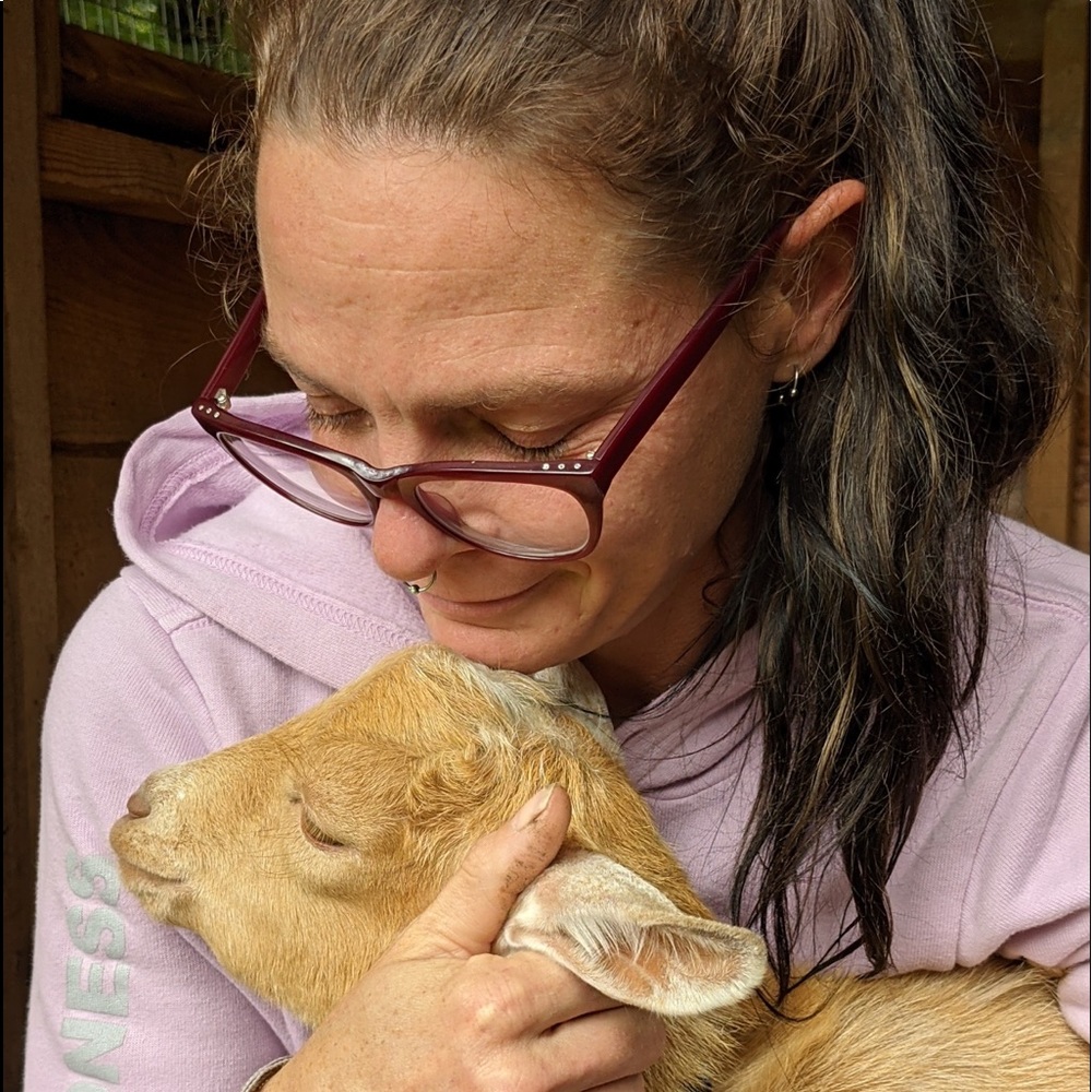 Meet your Posher, Chrissandra